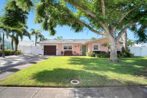 Saint Petersburg Solar Waterfront Retreat – 3-Bed, 2-Bath with Dock for $1,250,000