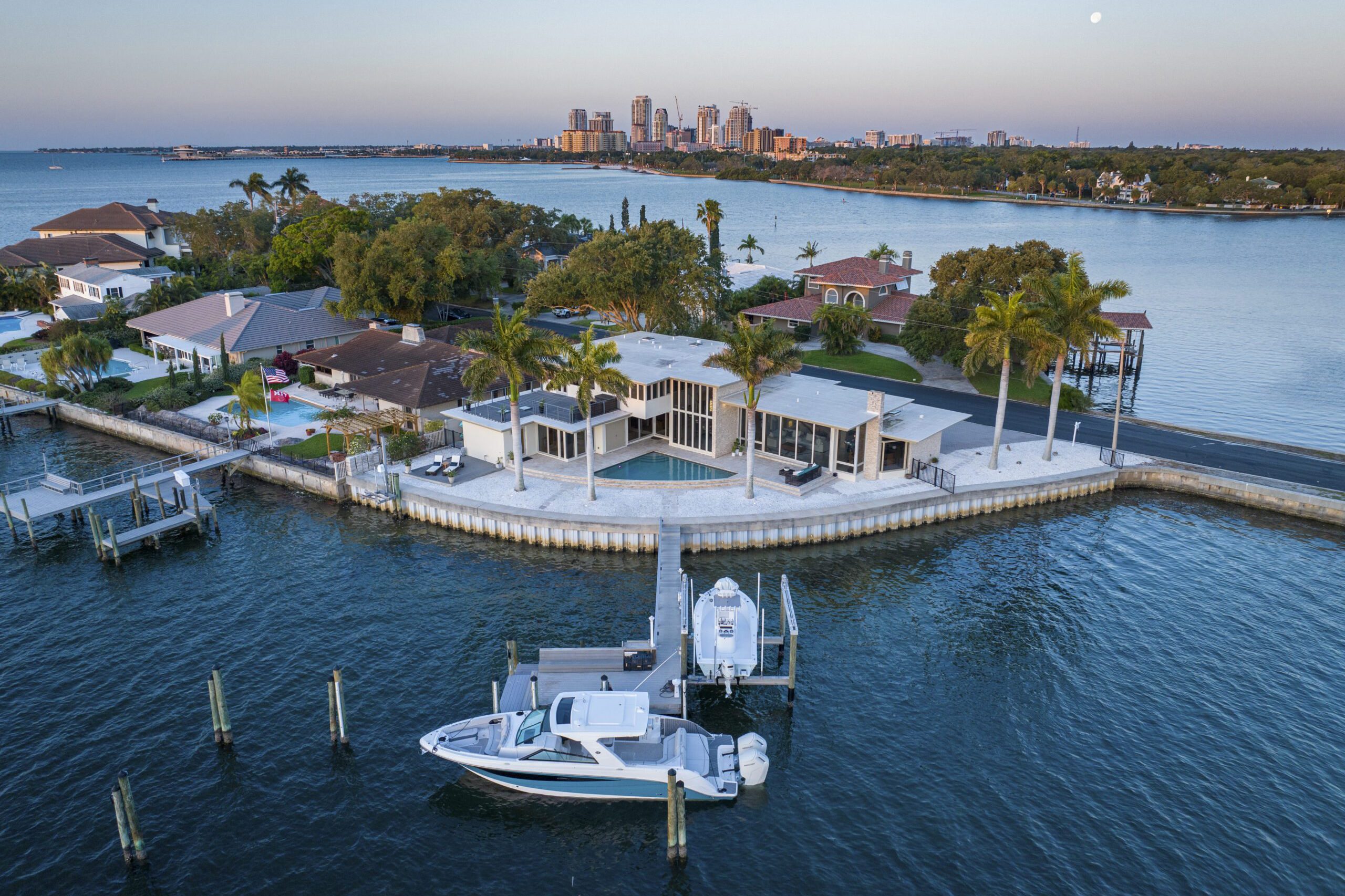 10 Brightwaters Circle NE