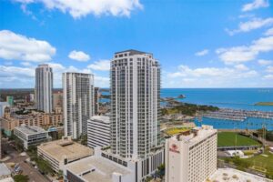 Saltaire, Downtown condos in St. Petersburg FL